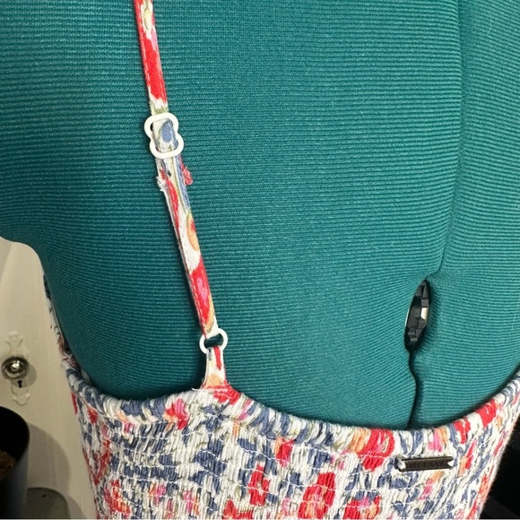 Billabong Floral Dress - Picture 7 of 13